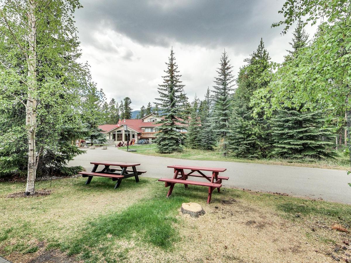 Patricia Lake Bungalows Jasper Exterior foto